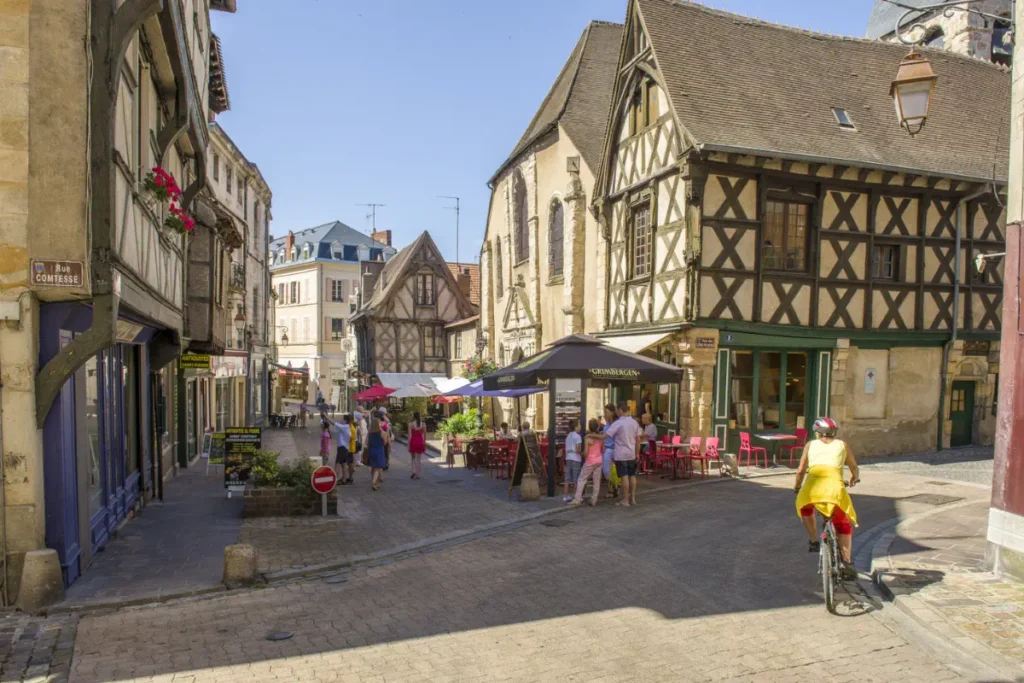 cabinet avocat droit construction montluçon